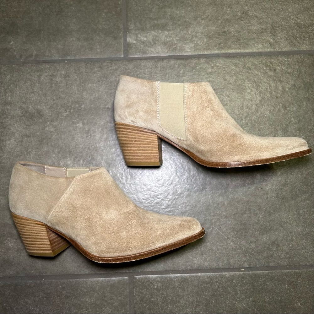Vince Hamilton Neutral Suede Leather Block Heel Ankle Boots Womens Shoe Size 6.5 - Picture 7 of 11